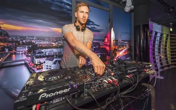Calvin Harris regresa en marzo a la Argentina con un show en el Estadio Único de La Plata