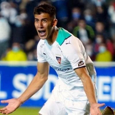 Zaid Romero, un central al que el Pincha sigue de cerca