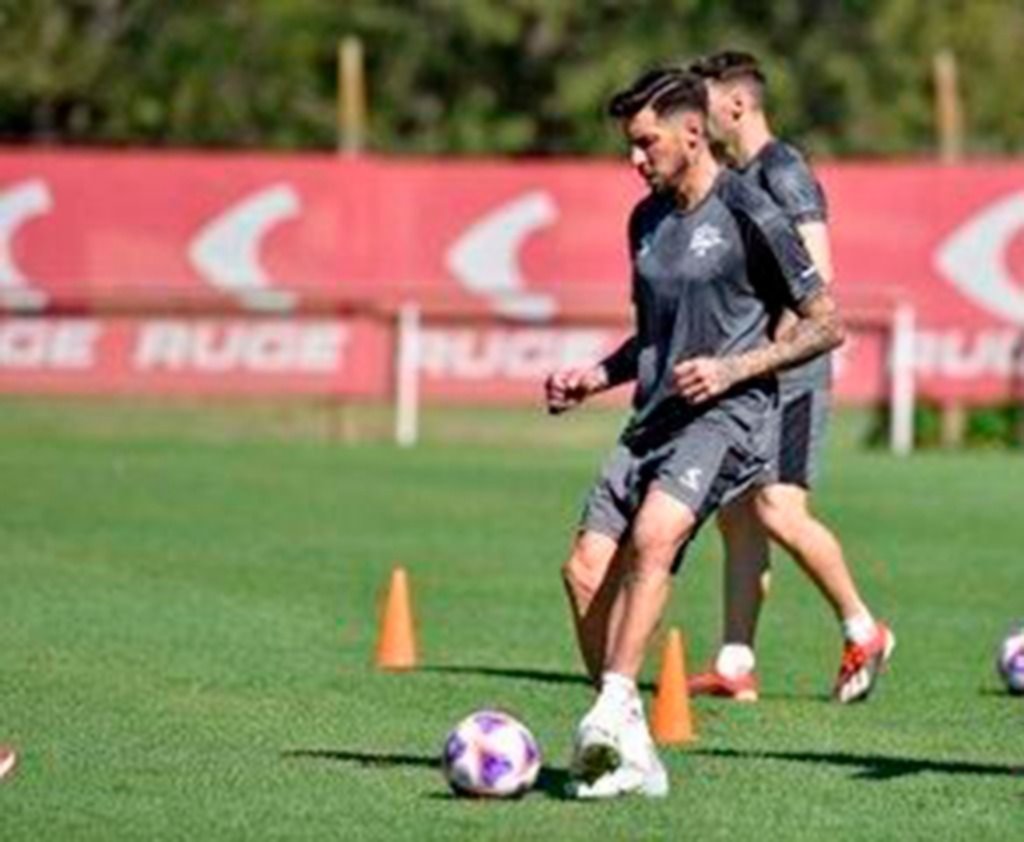 Estudiantes arrancó la segunda semana a pleno