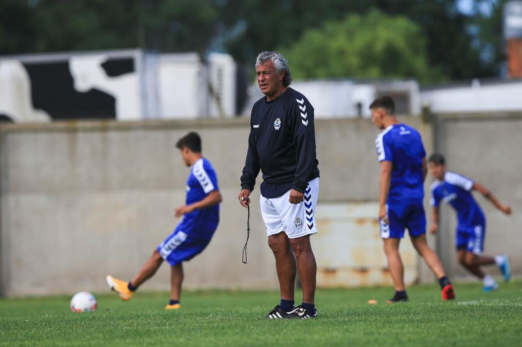 ¿Cuál es el plantel del Lobo si no puede incorporar?