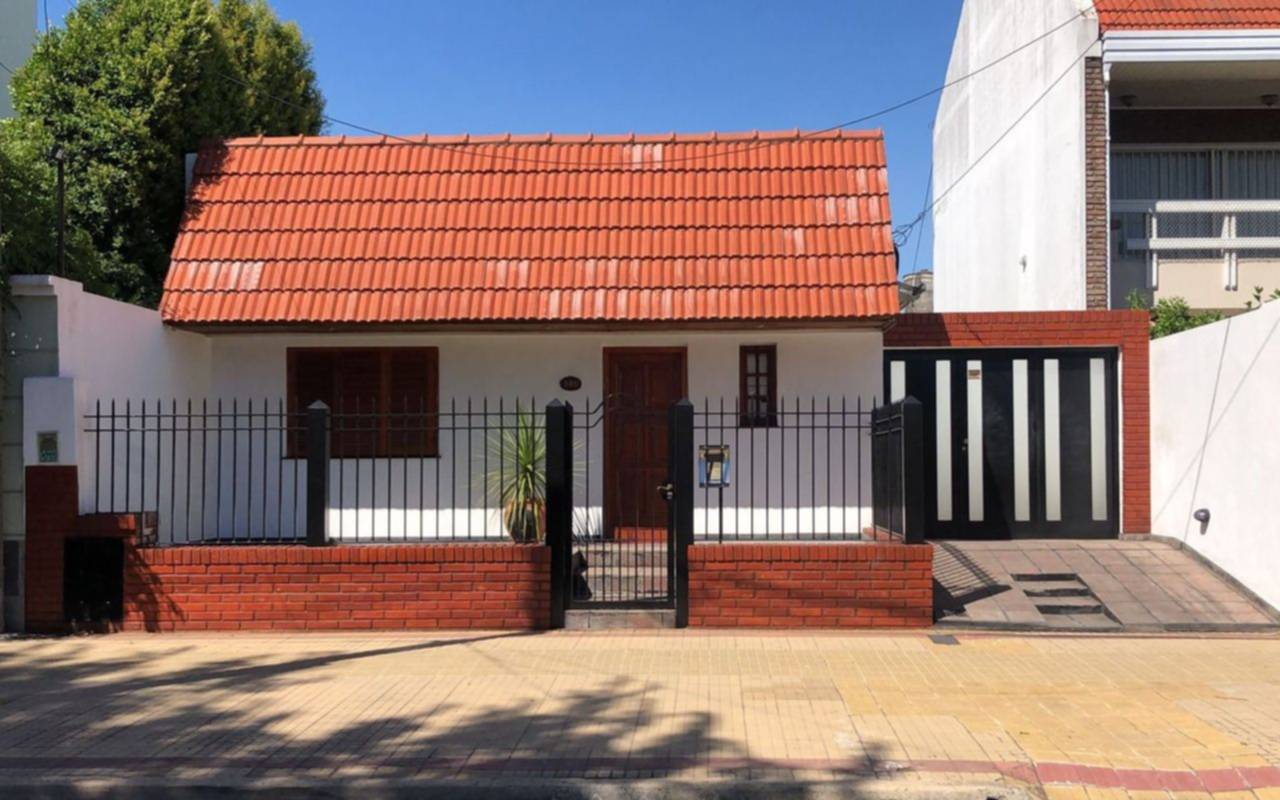 Conmoción en La Plata: mataron a un periodista en un robo en La Loma