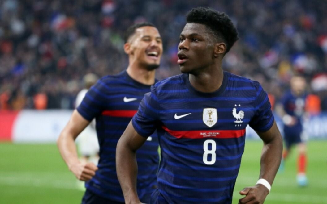Se calienta la previa: una figura de Francia afirmó que "Mbappé es el mejor"