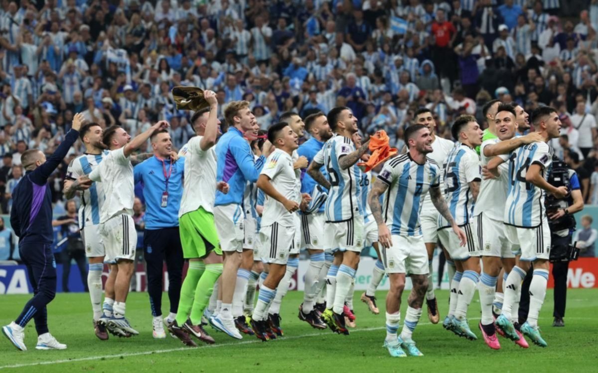Argentina se alzó con la gloria y con los millones: de cuánto es el premio que entregó la FIFA