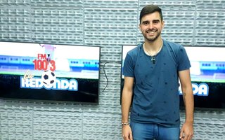 Nico Serrano musicalizó "La Peña de Juan Pablo"