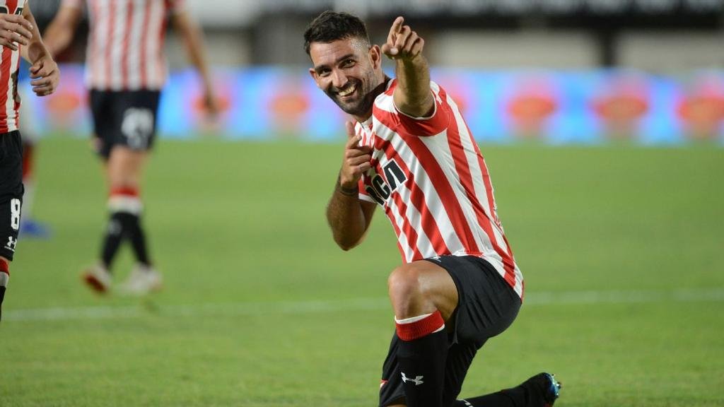 El Rojo busca a dos ex jugadores de Estudiantes