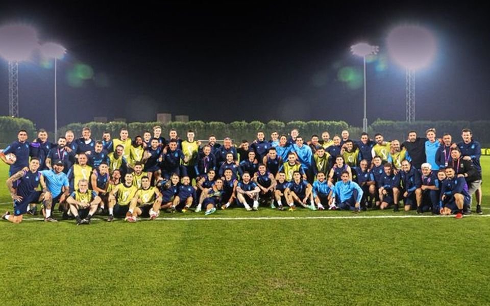 La Selección a horas de la gran final: picado con toda la delegación y mensaje motivador