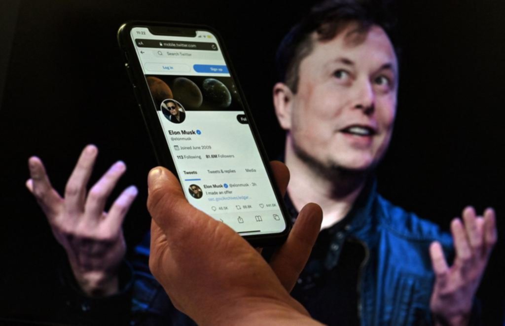 Pajarito escandaloso: el inesperado curso que tomó Twitter tras la compra de Musk