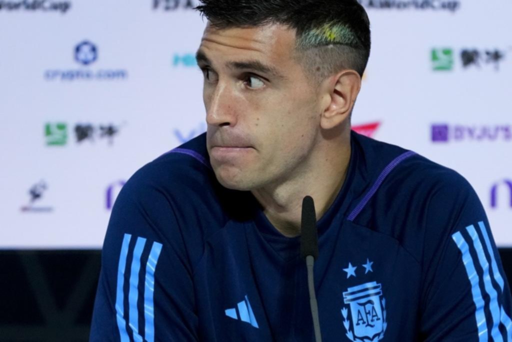 Dibu Martínez: “Tenemos al mejor jugador del mundo”