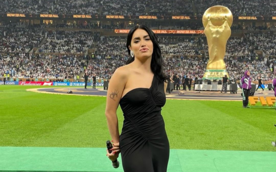 Lali Espósito brilló en la final de la Copa del Mundo al interpretar el Himno Nacional