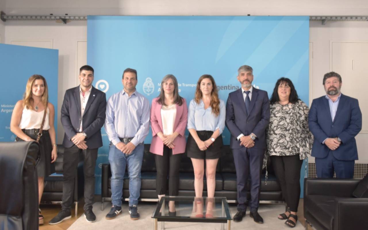 Argentina y Paraguay firmaron un acuerdo para el transporte internacional terrestre de pasajeros