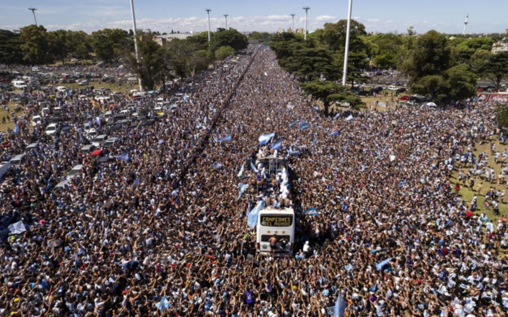 Un aluvión celeste y blanco