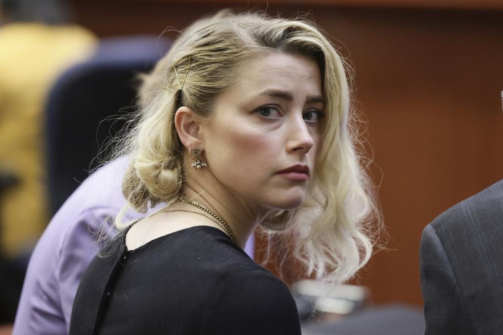 Amber Heard llega a un acuerdo con Johnny Depp