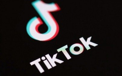 Preocupación por videos virales en Tik Tok que promueven el uso de ''jugo de cebolla''