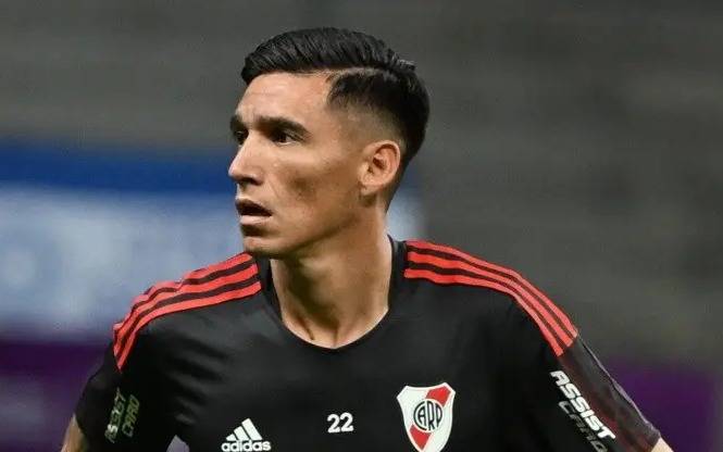 Preocupaciones para River: Kranevitter salió tras una fuerte entrada