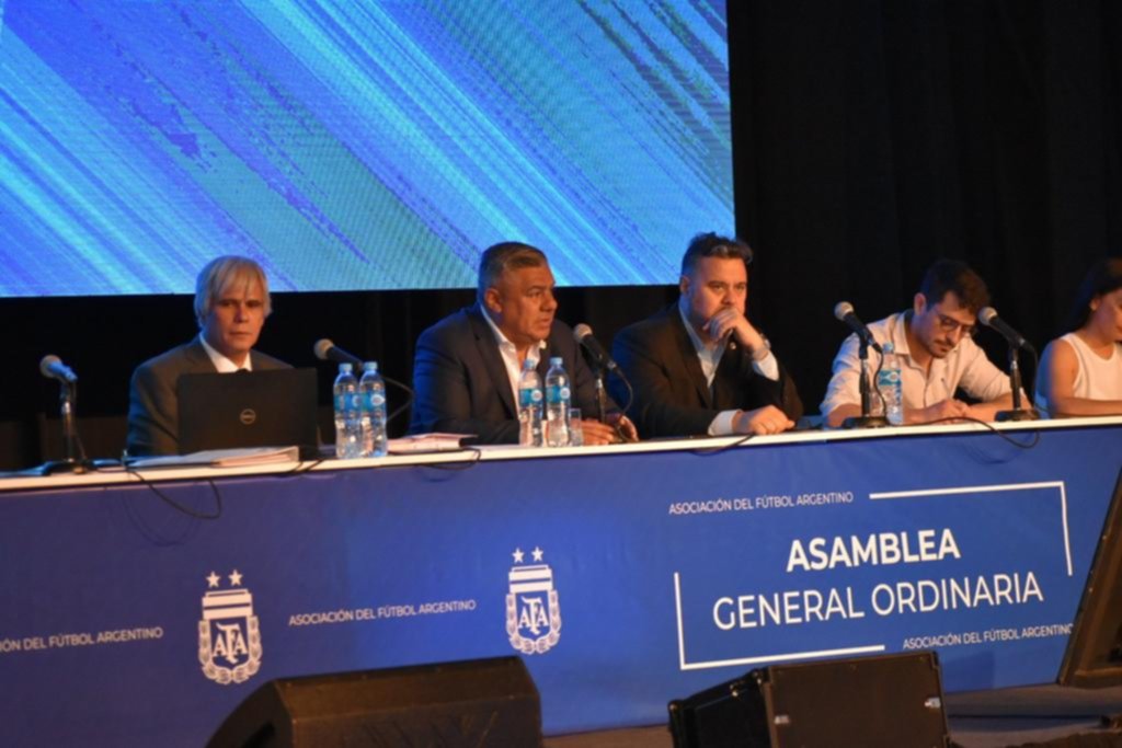 AFA confirmó los tres descensos para este año