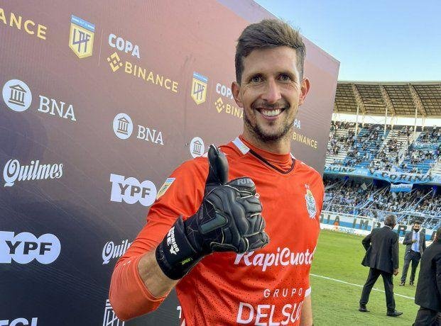 Rey aceleró los tiempos y rescindió contrato