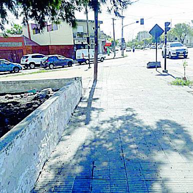 “Le pararon la sangre con un torniquete”