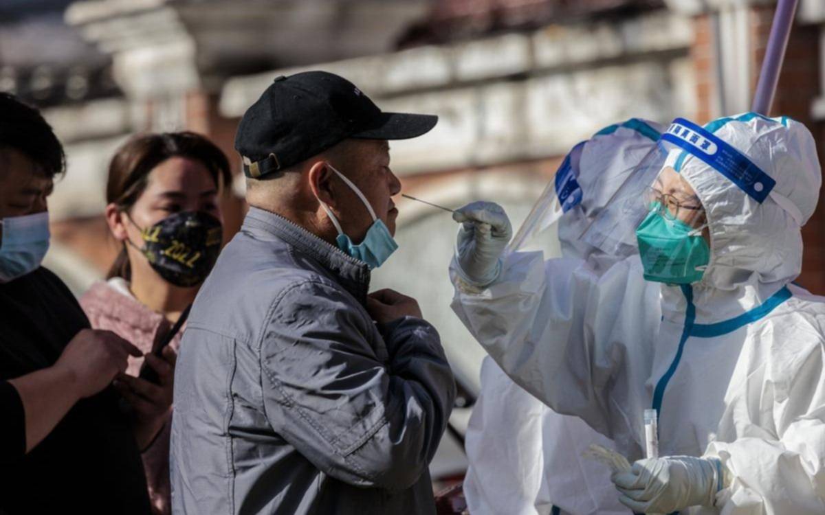 Números que preocupan al mundo: cerca de 250 millones de chinos se contagiaron Covid en 20 días