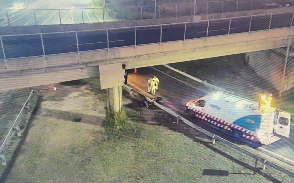 Otra muerte en la Autopista La Plata: una mujer falleció tras impactar contra el guardarrail