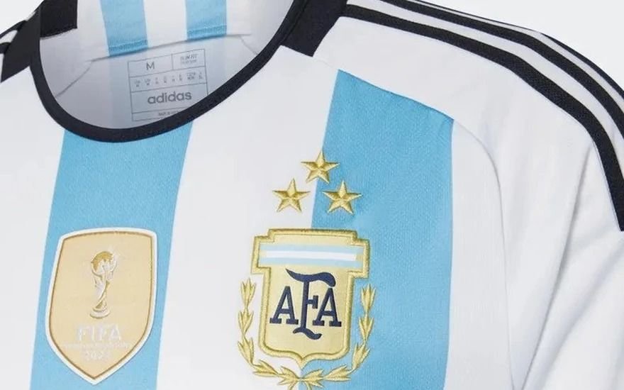 En pocas horas, se agotó la venta online de la nueva camiseta de la Selección con las tres estrellas