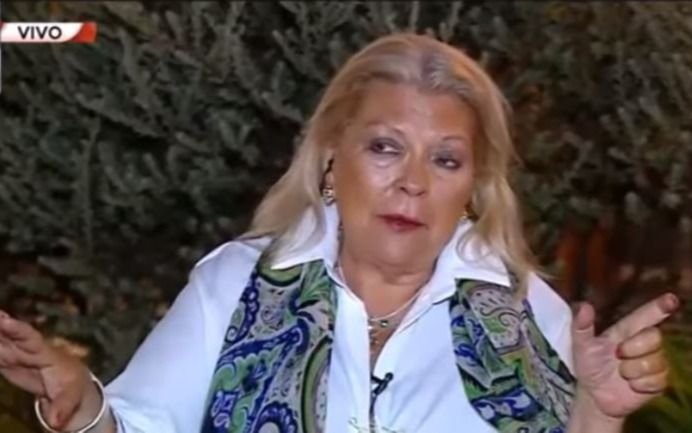 Carrió le respondió a Cristina: "Ahora dudo que sea abogada"