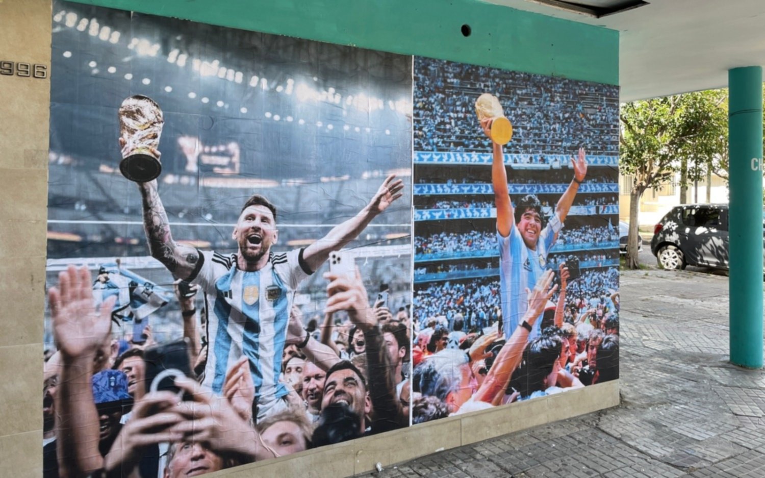FOTOS. Nuevo mural en la ciudad retrata los campeonatos del 86 y el 22