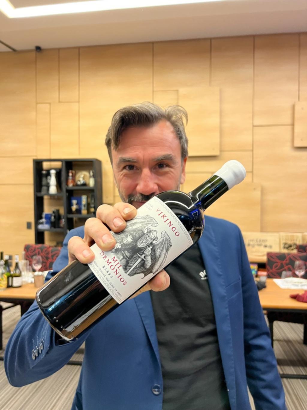 Vikingo, Mil Demonios Blend de Andrés Ridois