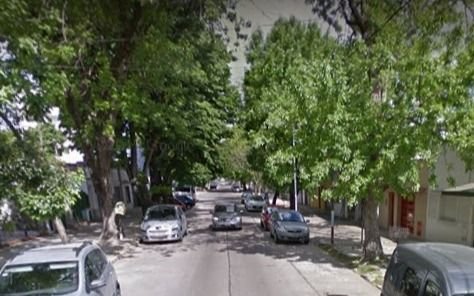 Roban y manosean a una chica en La Plata: denuncian "zona liberada" en la cuadra
