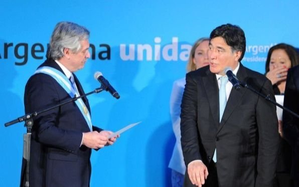 Coparticipación: Carrió ahora denunció a Zannini por desobedecer el fallo de la Corte
