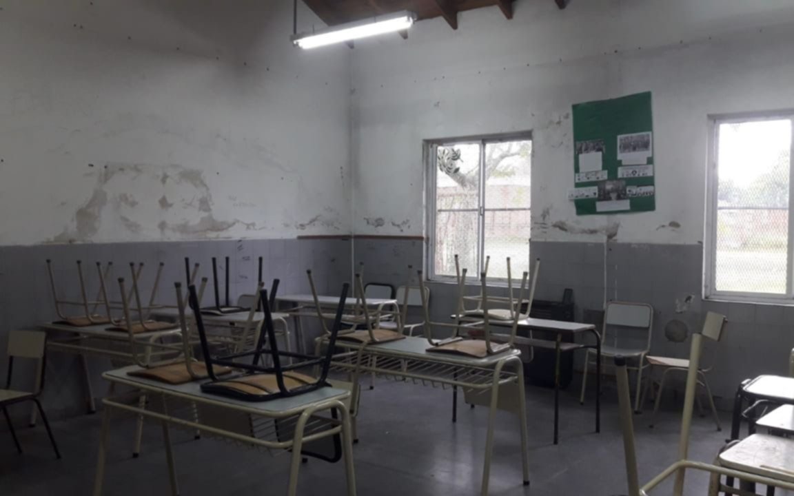 La Plata: la comunidad educativa de la Secundaria nº11 reclama por ventiladores