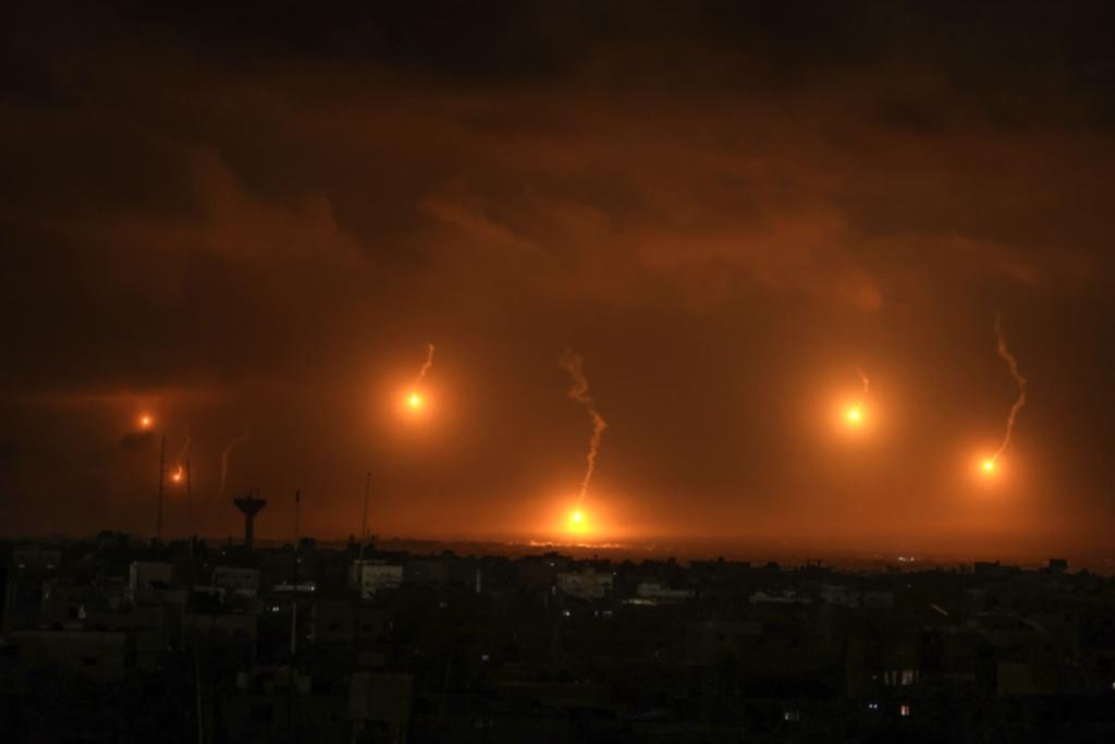 Volver al horror de los bombardeos en Gaza