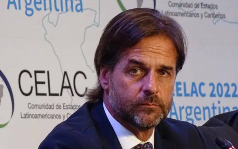 Lacalle Pou busca llegar a una solución con Spotify, que anunció su salida de Uruguay