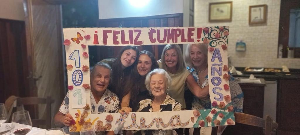 ¡Que 101 años no son nada! Una vecina cuenta la clave para mantenerse
