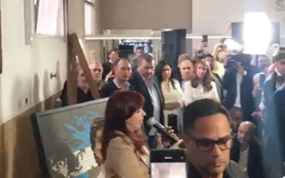  "No me voy a ningún lado, saben dónde encontrarme": Cristina Kirchner se despidió del Senado