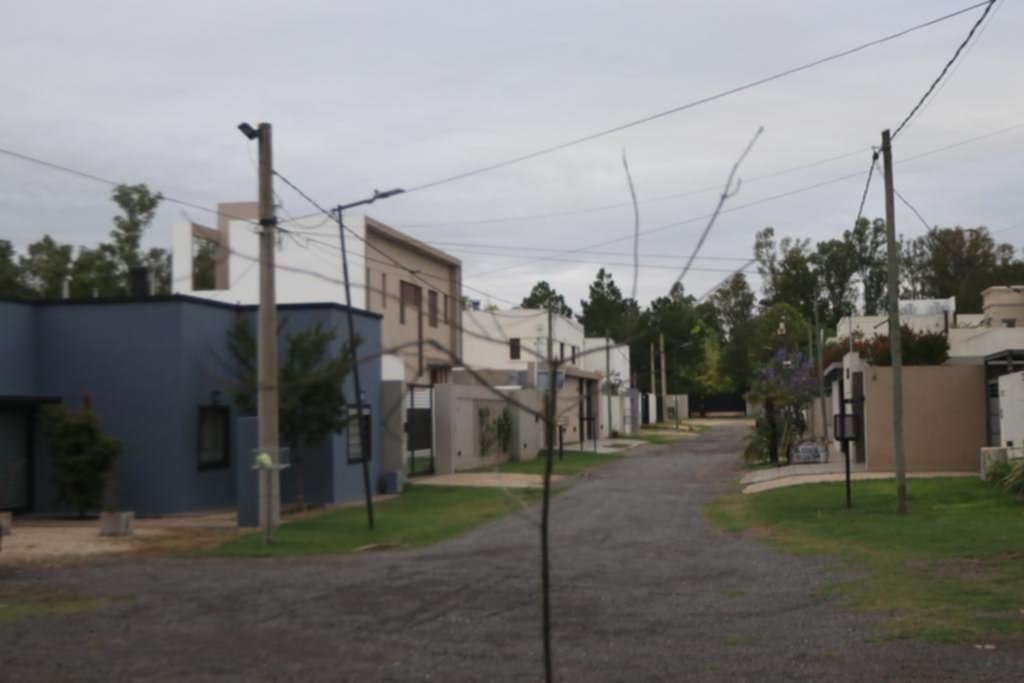 El country y el barrio cerrado, opciones para el verano en La Plata