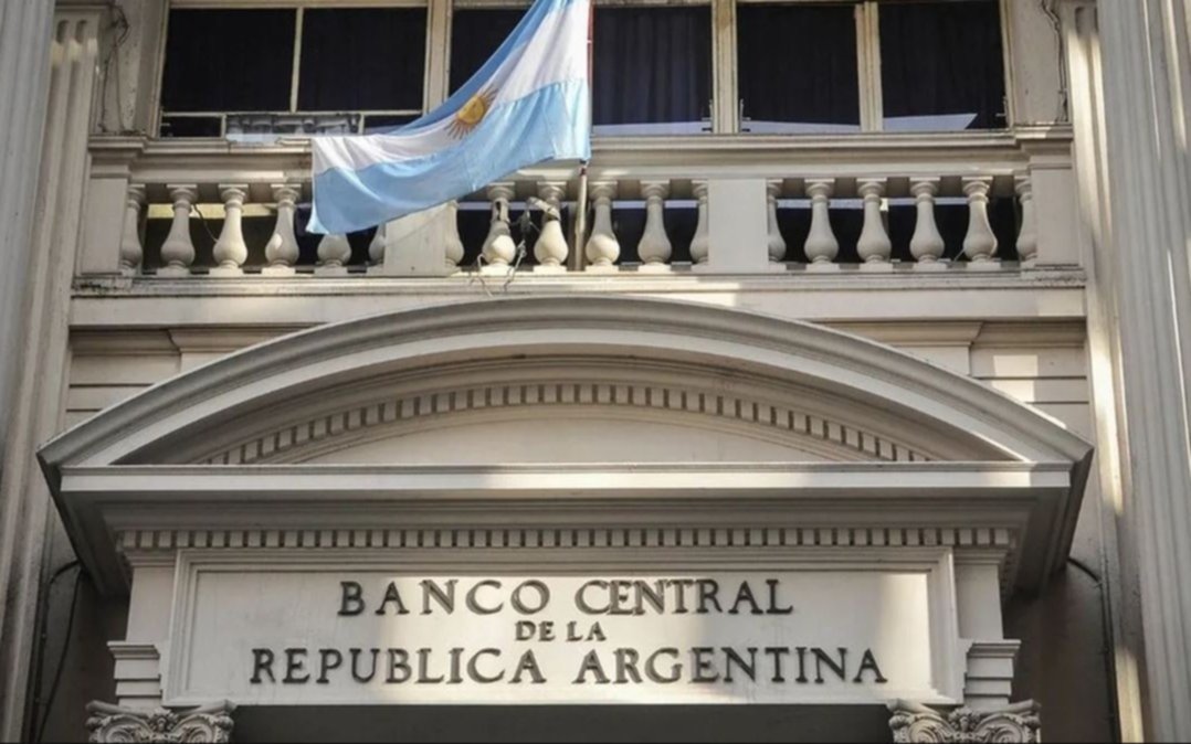 Tras anuncios de Caputo, el Banco Central difundió nuevos lineamientos monetarios y cambiarios