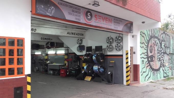 Millonario golpe dejó “a pata” a una gomería de Plaza Yrigoyen