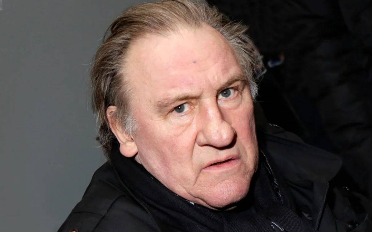 Investigan la causa de muerte de una actriz que acusó a Depardieu