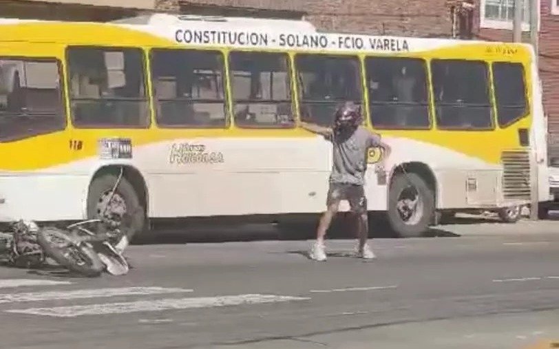 Asesinan a hombre a plena luz del día para robarle moto en Quilmes Oeste