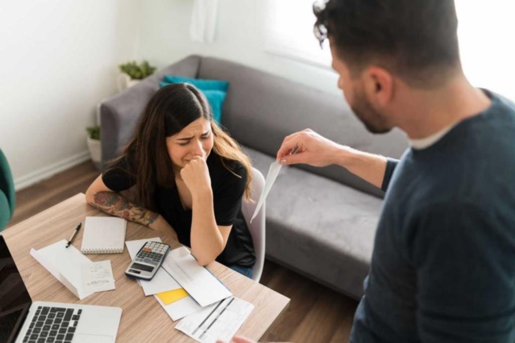 Violencia económica: el dinero como una herramienta de abuso