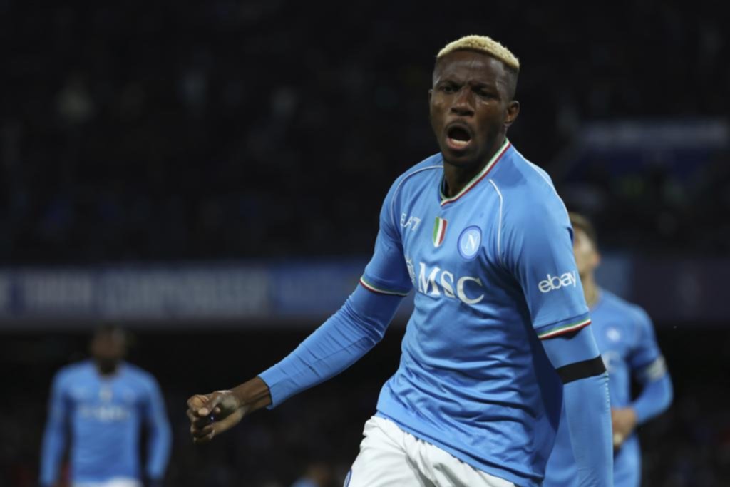 Napoli se metió en zona de Champions