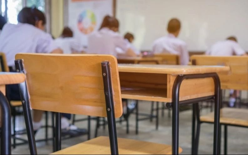 Una por una, las ciudades bonaerenses que suspendieron las clases por el temporal
