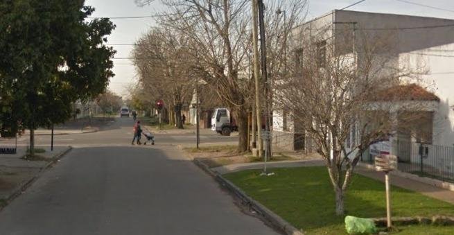 Asaltos cada vez más violentos en La Plata: vaciaron una casa a fuerza de “castañazos”