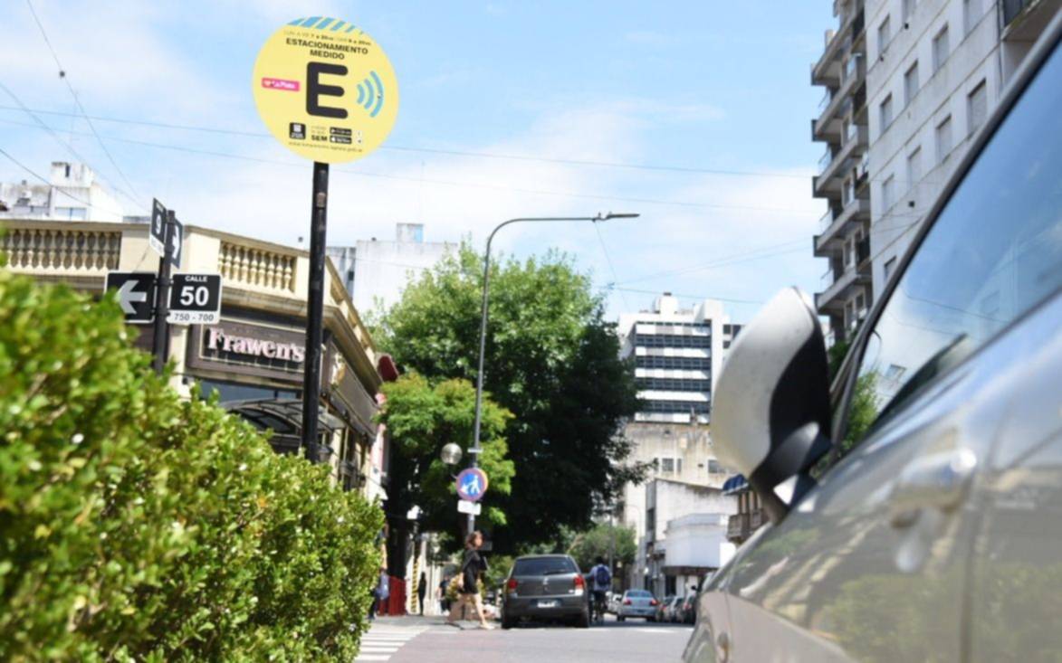 El estacionamiento medido en La Plata podría pasar a costar 350 pesos por hora