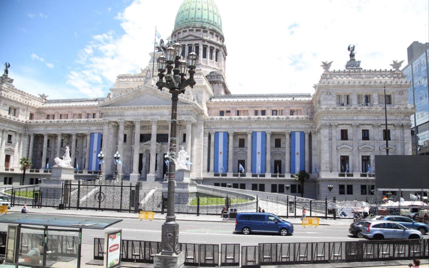 El mega decreto de Milei debe ser tratado por el Congreso: cuáles son los plazos y cómo es el paso a paso