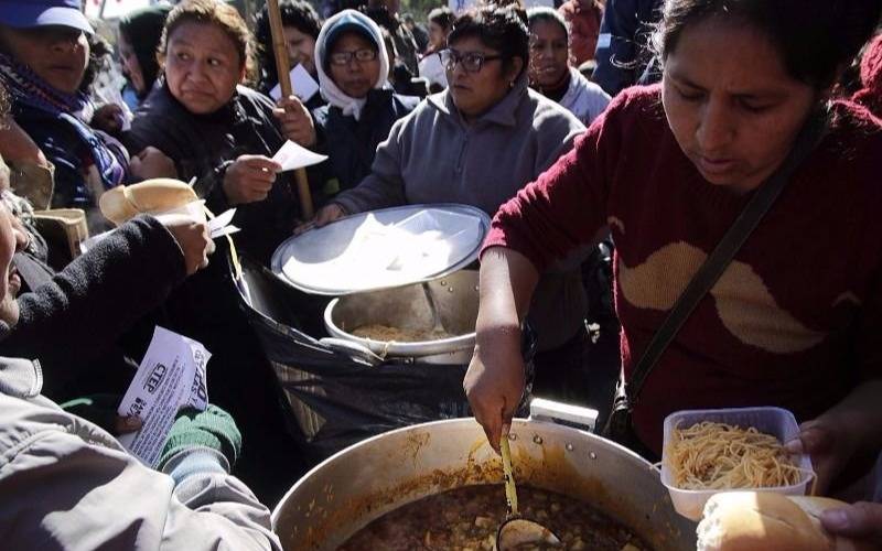 Jornada de ollas populares en Quilmes