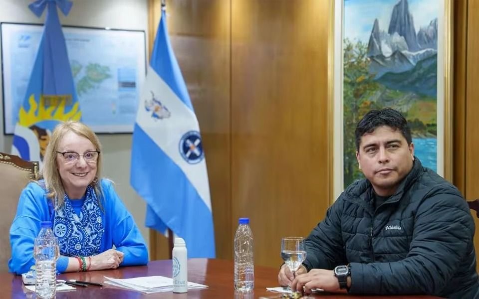 "No hay plata": el gobernador de Santa Cruz anunció que no le pagará el sueldo a Alicia Kirchner