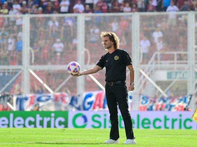 “Estoy seguro que Batalla se va a quedar en el club”