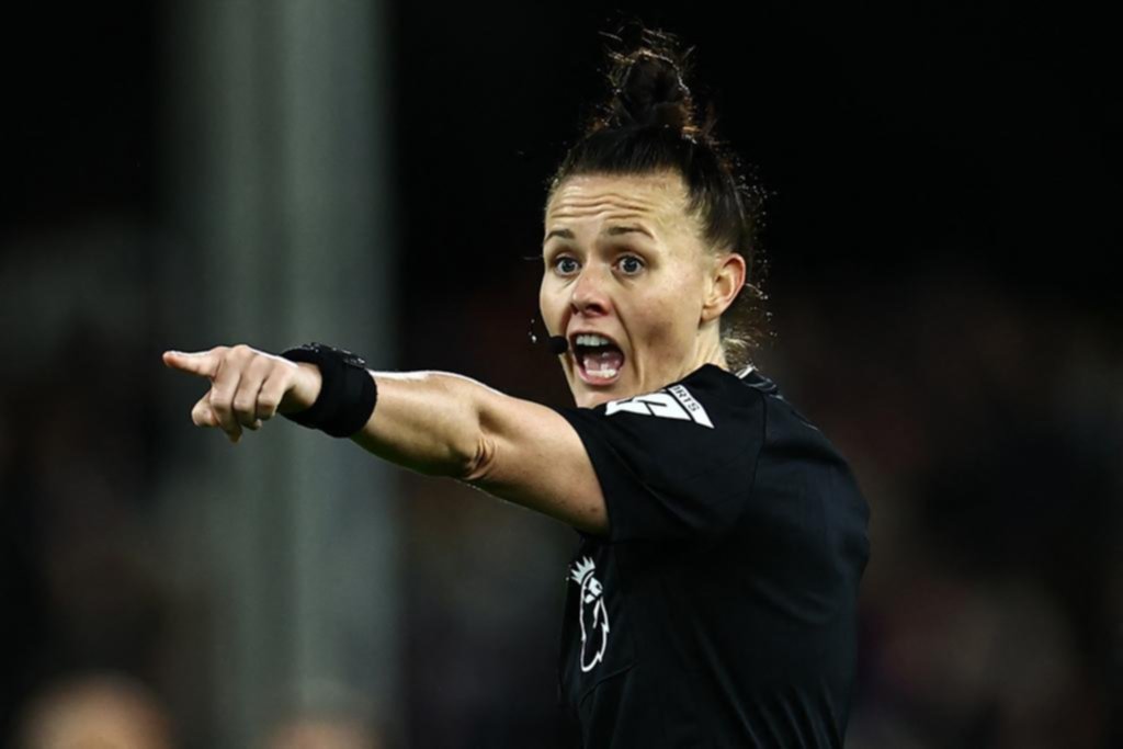 Rebecca Welch, la primera mujer en dirigir la Premier