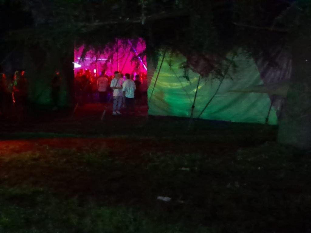 Fuerte polémica por una fiesta en Estancia Chica